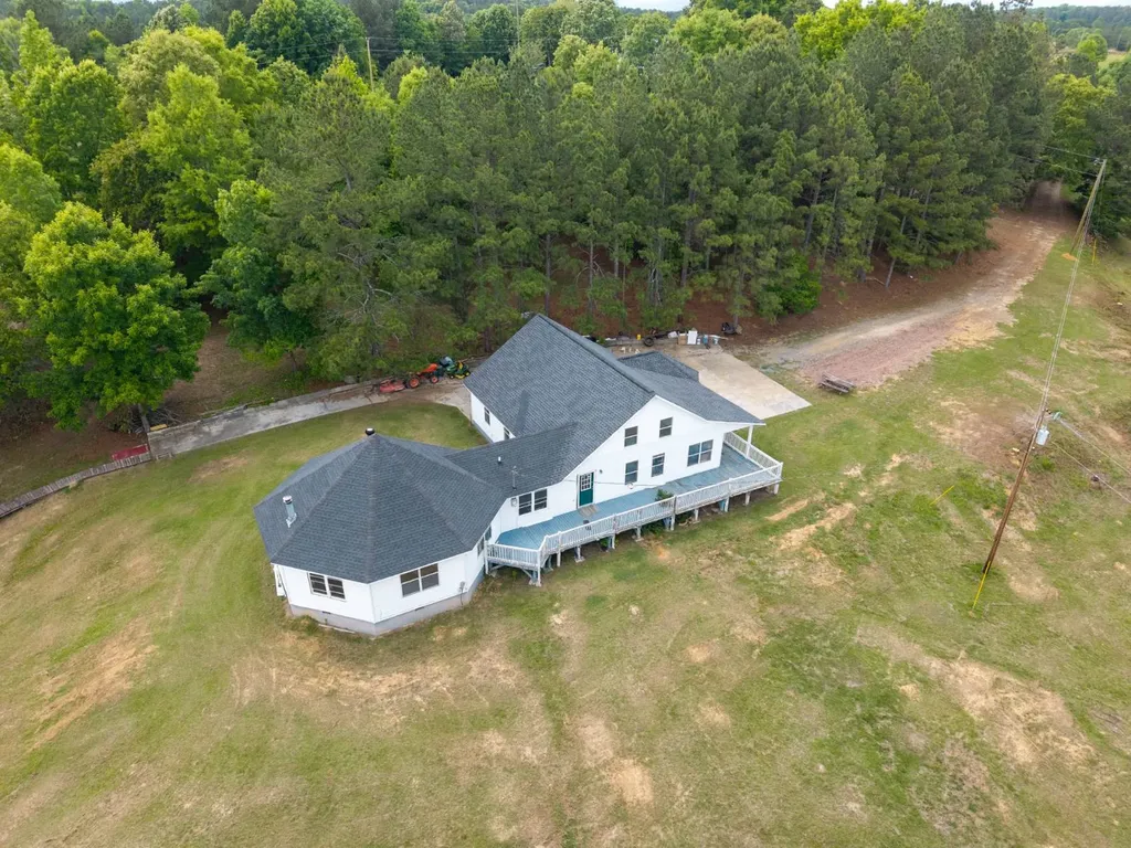 209 County Road 941 Cedar Bluff AL 30165
