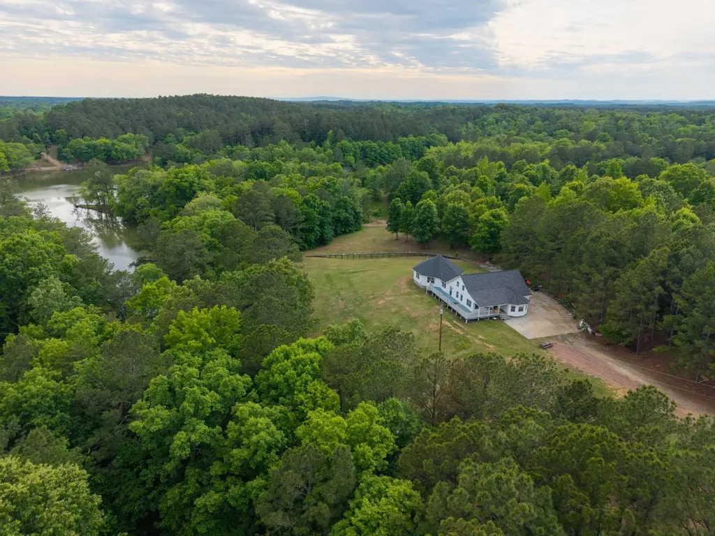 209 County Road 941 Cedar Bluff AL 30165