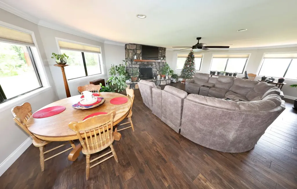 900 Greenbriar Dear Road Anniston AL 36207