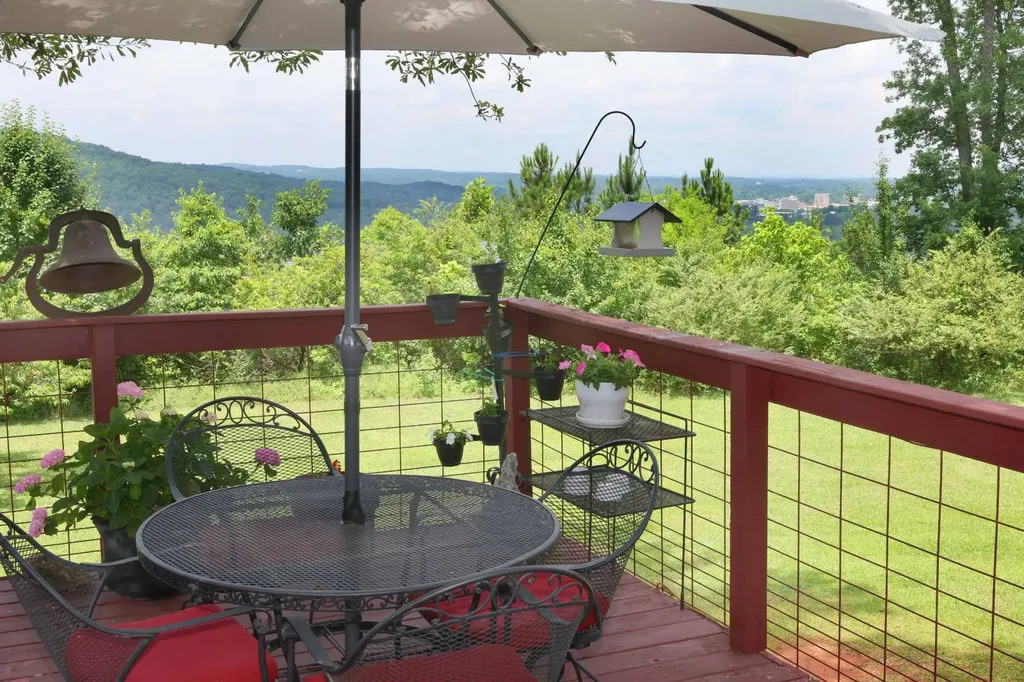 900 Greenbriar Dear Road Anniston AL 36207