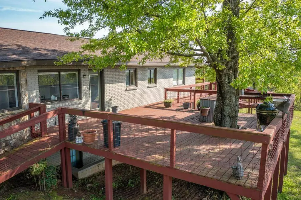 900 Greenbriar Dear Road Anniston AL 36207