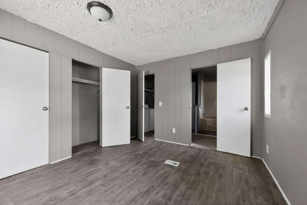 201 Daisy Drive Birmingham AL 35214