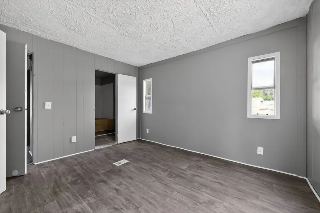 201 Daisy Drive Birmingham AL 35214