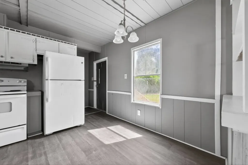 201 Daisy Drive Birmingham AL 35214