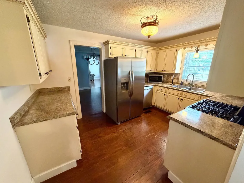 728 2nd SW Avenue Hamilton AL 35570