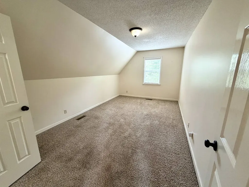 728 2nd SW Avenue Hamilton AL 35570