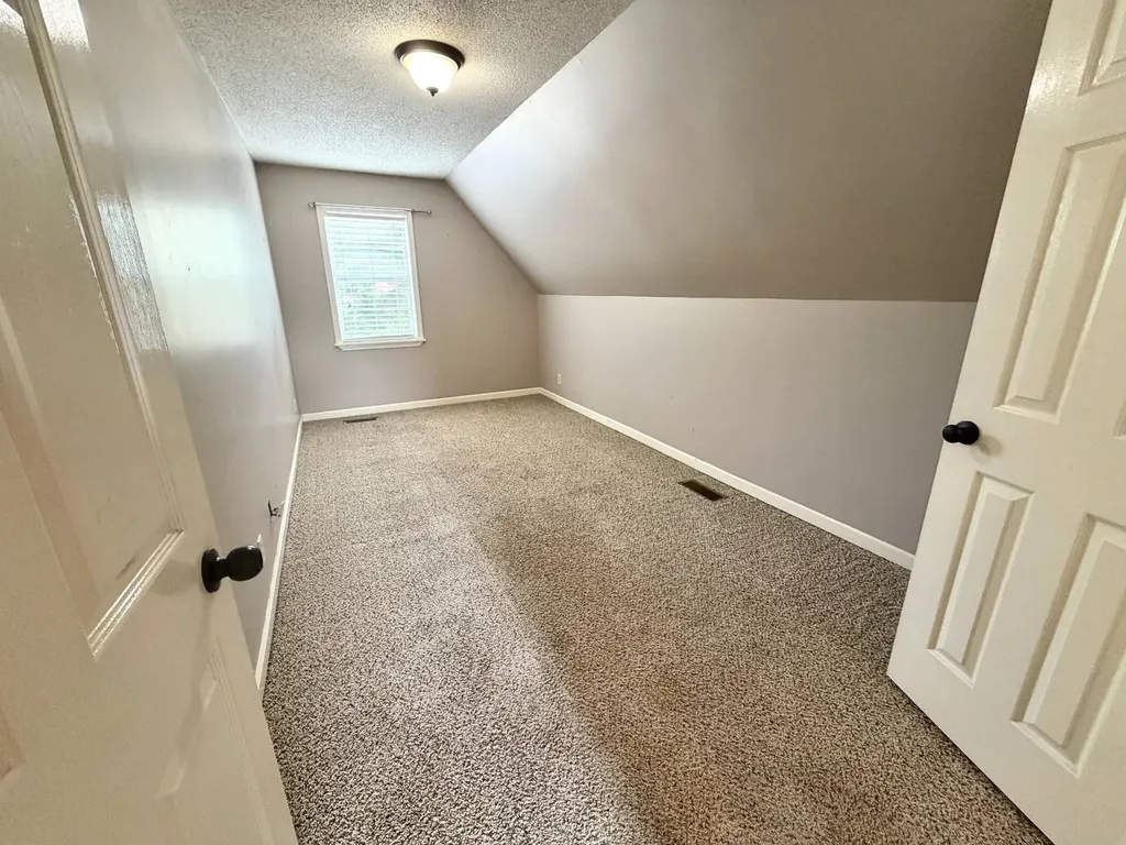 728 2nd SW Avenue Hamilton AL 35570