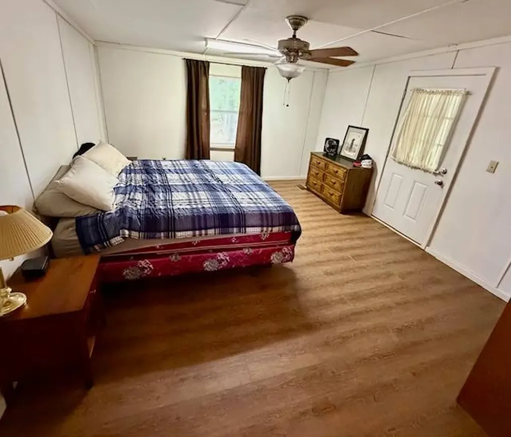 1775 Beach Road Camden AL 36726