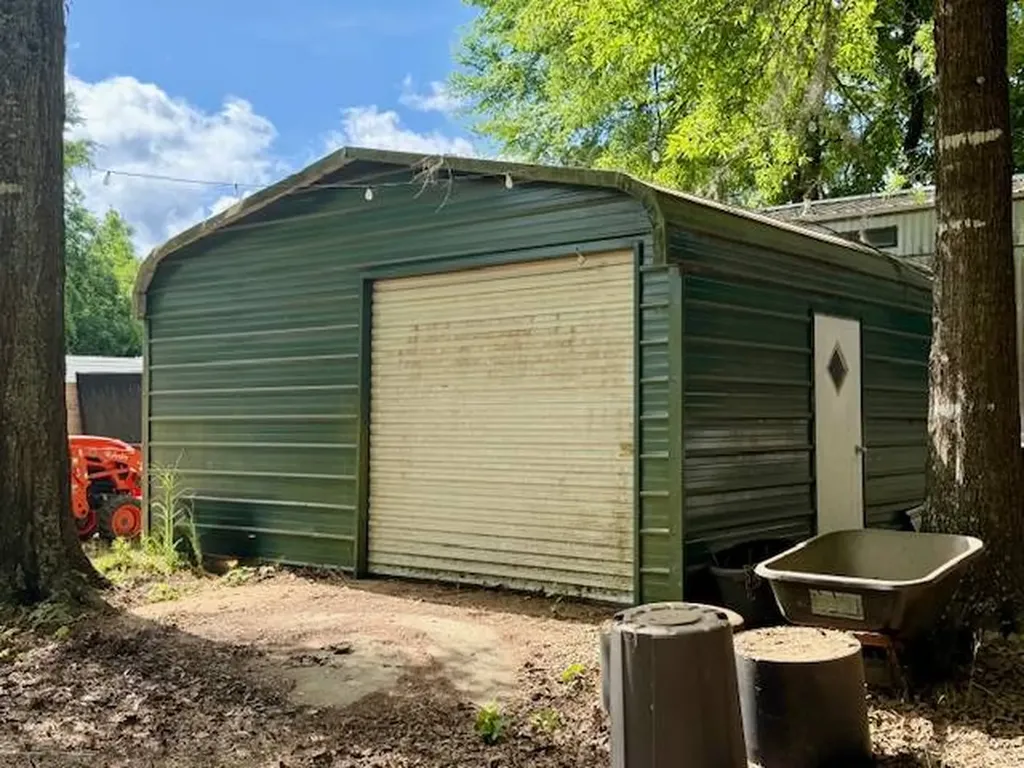 1775 Beach Road Camden AL 36726