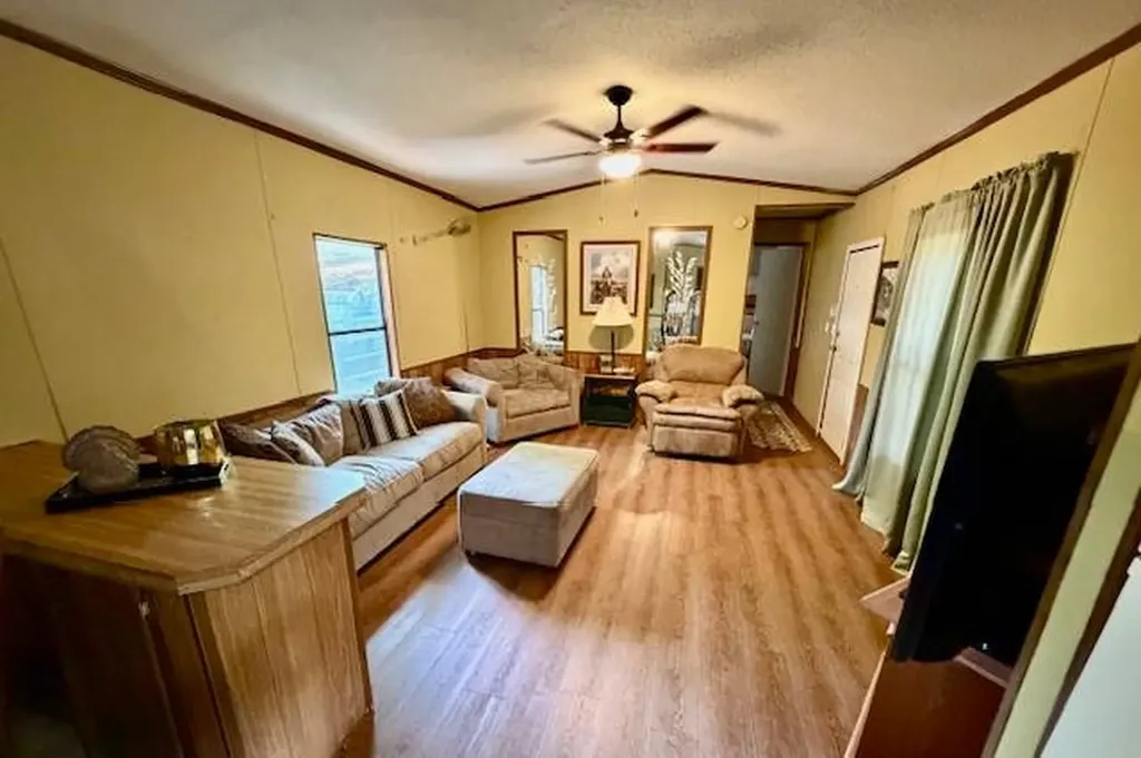1775 Beach Road Camden AL 36726