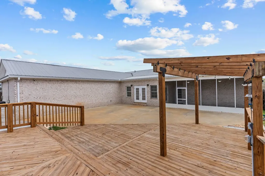 6417 County Road 708 Enterprise AL 36330