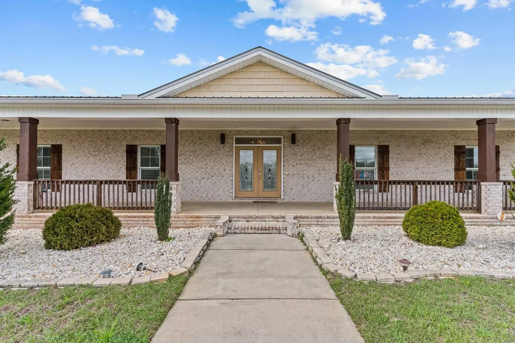 6417 County Road 708 Enterprise AL 36330