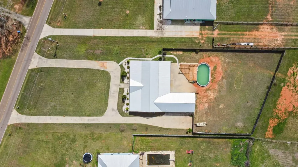 6417 County Road 708 Enterprise AL 36330