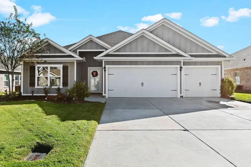 24582 Smarty Jones Circle Daphne AL 36526