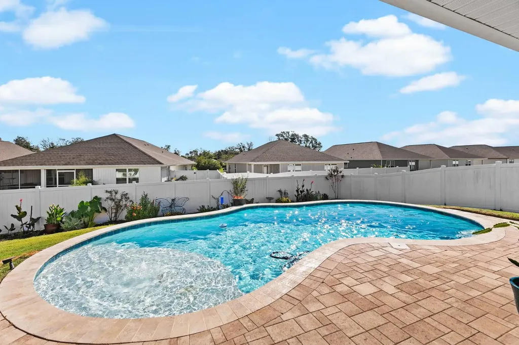 24582 Smarty Jones Circle Daphne AL 36526