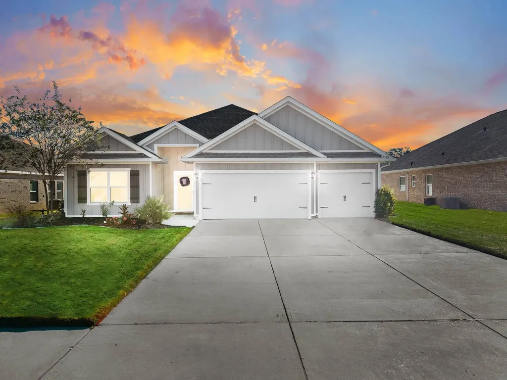 24582 Smarty Jones Circle Daphne AL 36526
