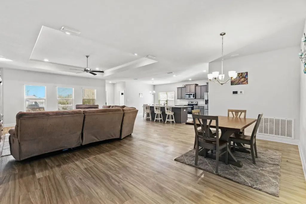 24582 Smarty Jones Circle Daphne AL 36526