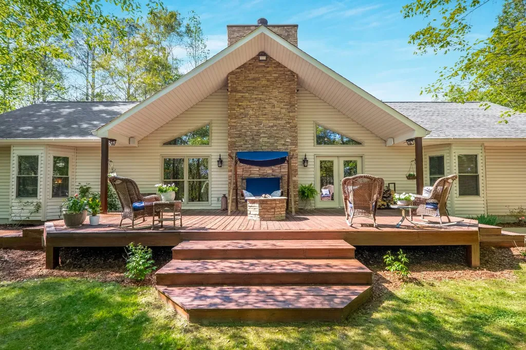 1265-A Dogwood Lane Peidmont AL 36272