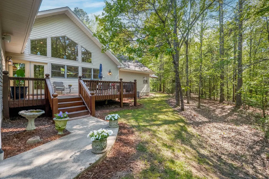 1265-A Dogwood Lane Peidmont AL 36272