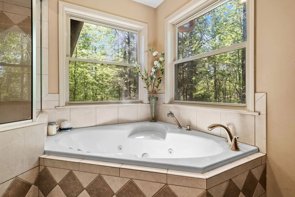 1265-A Dogwood Lane Peidmont AL 36272