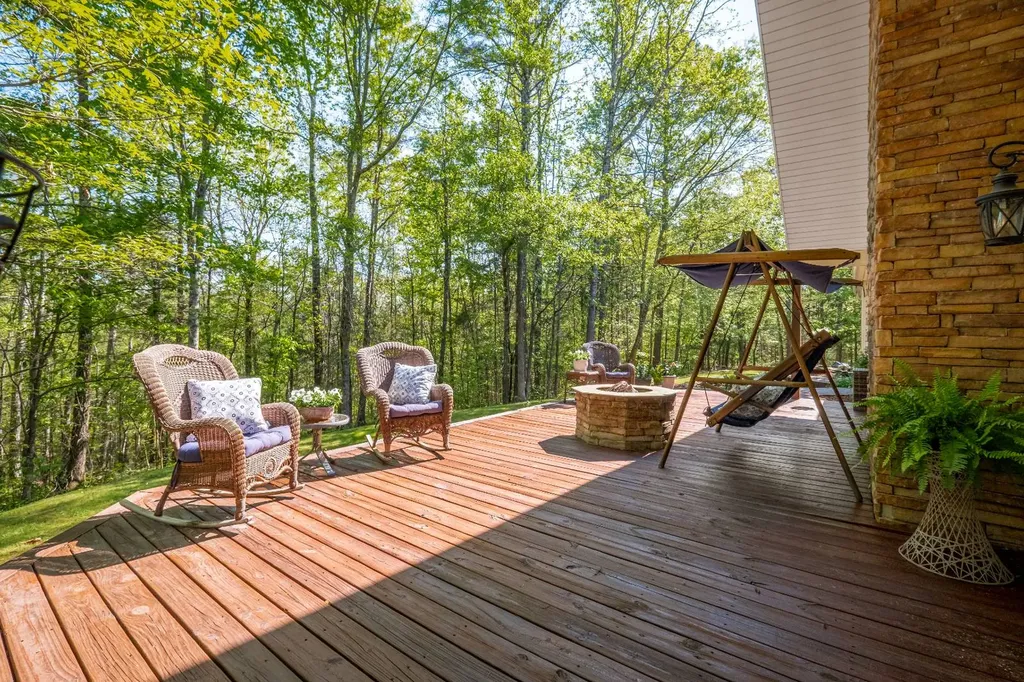 1265-A Dogwood Lane Peidmont AL 36272