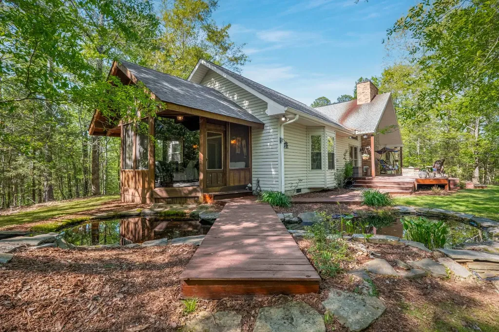 1265-A Dogwood Lane Peidmont AL 36272