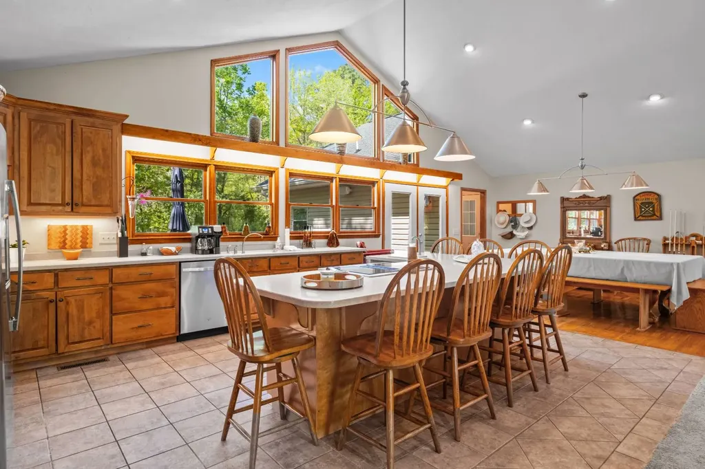 1265-A Dogwood Lane Peidmont AL 36272