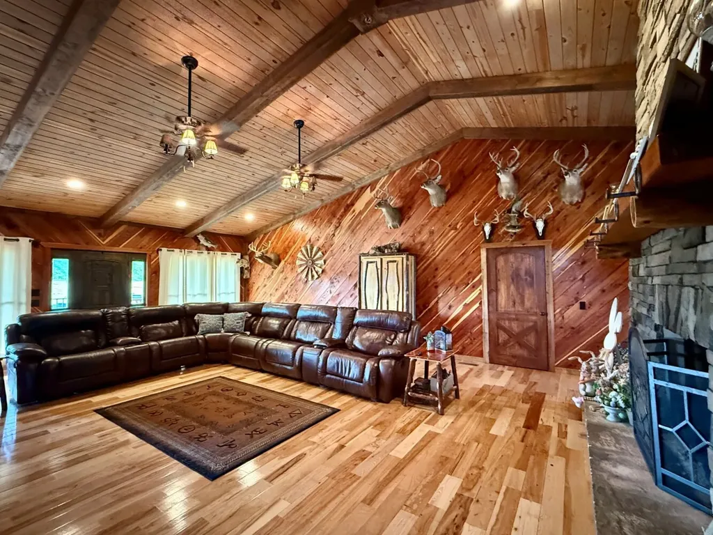 933 Mackey Boshell Road Jasper AL 35501