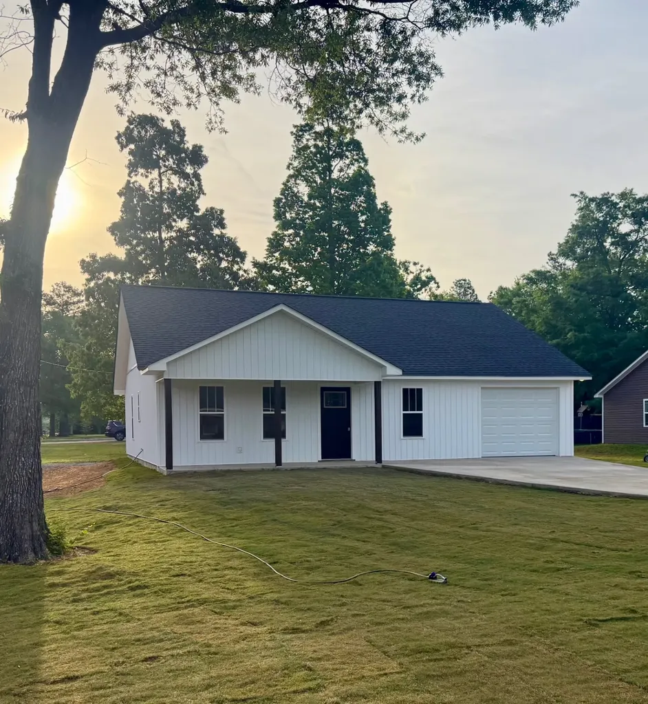 3527 Alford Bend Road Hokes Bluff AL 35903