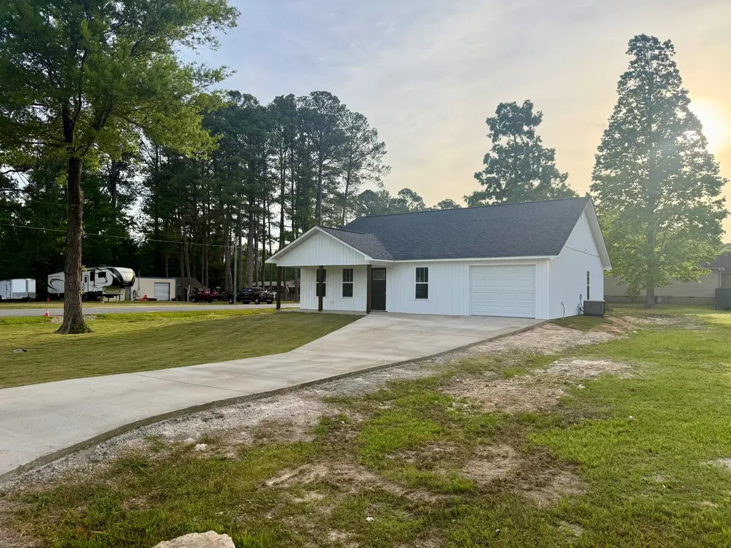 3527 Alford Bend Road Hokes Bluff AL 35903