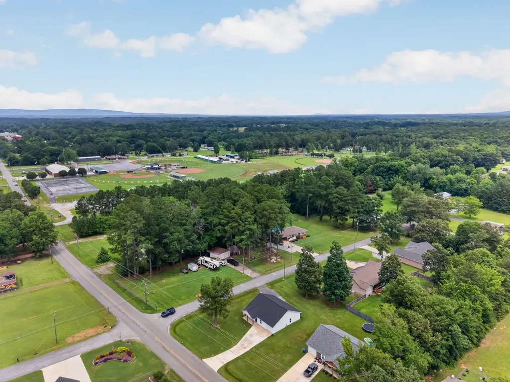 3527 Alford Bend Road Hokes Bluff AL 35903