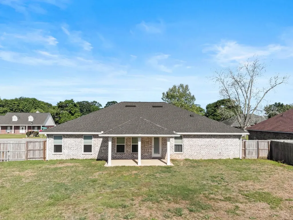 25323 Lakeland Drive Loxley AL 36551