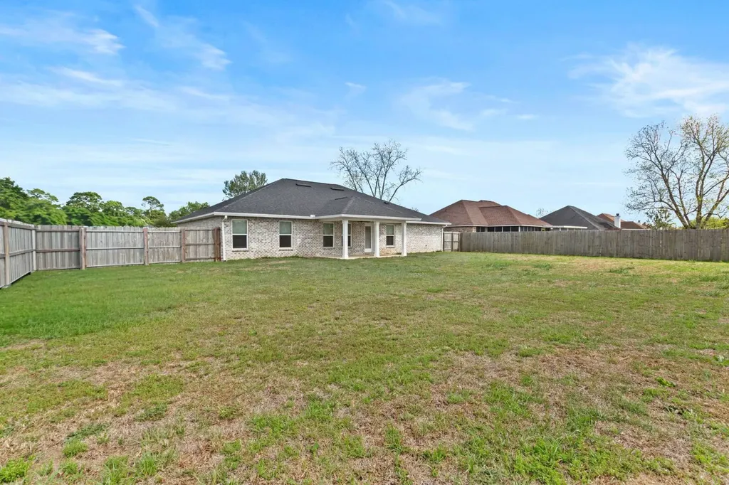 25323 Lakeland Drive Loxley AL 36551