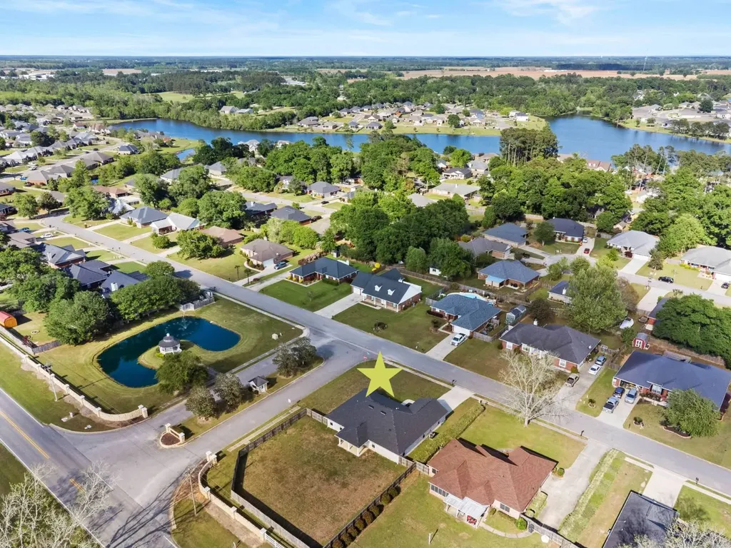25323 Lakeland Drive Loxley AL 36551