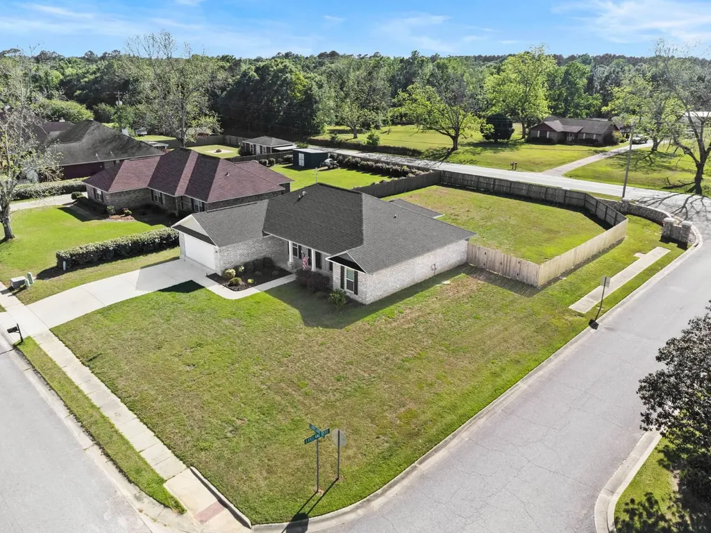 25323 Lakeland Drive Loxley AL 36551