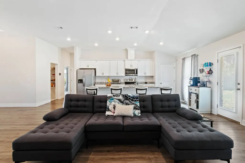 25323 Lakeland Drive Loxley AL 36551