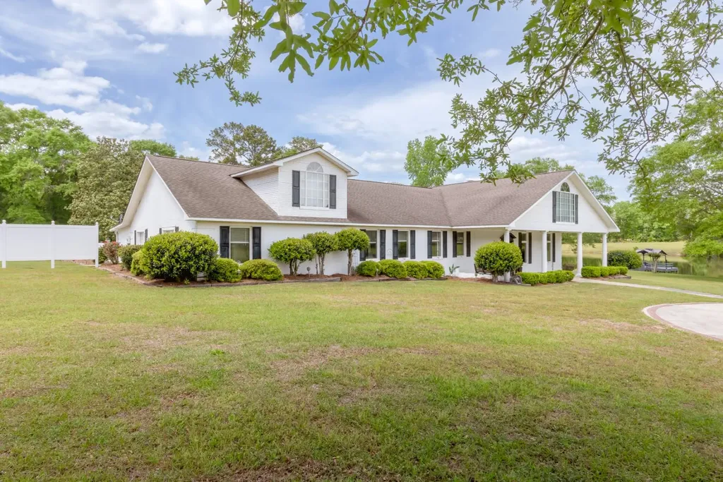 26511 Antioch Road Andalusia AL 36421
