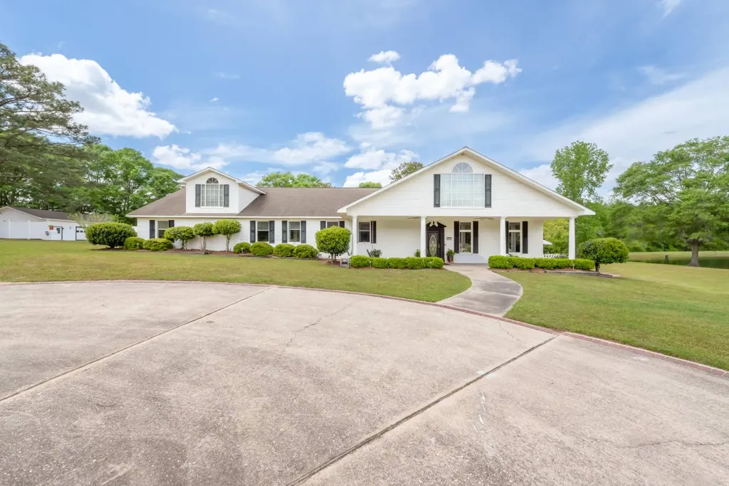 26511 Antioch Road Andalusia AL 36421