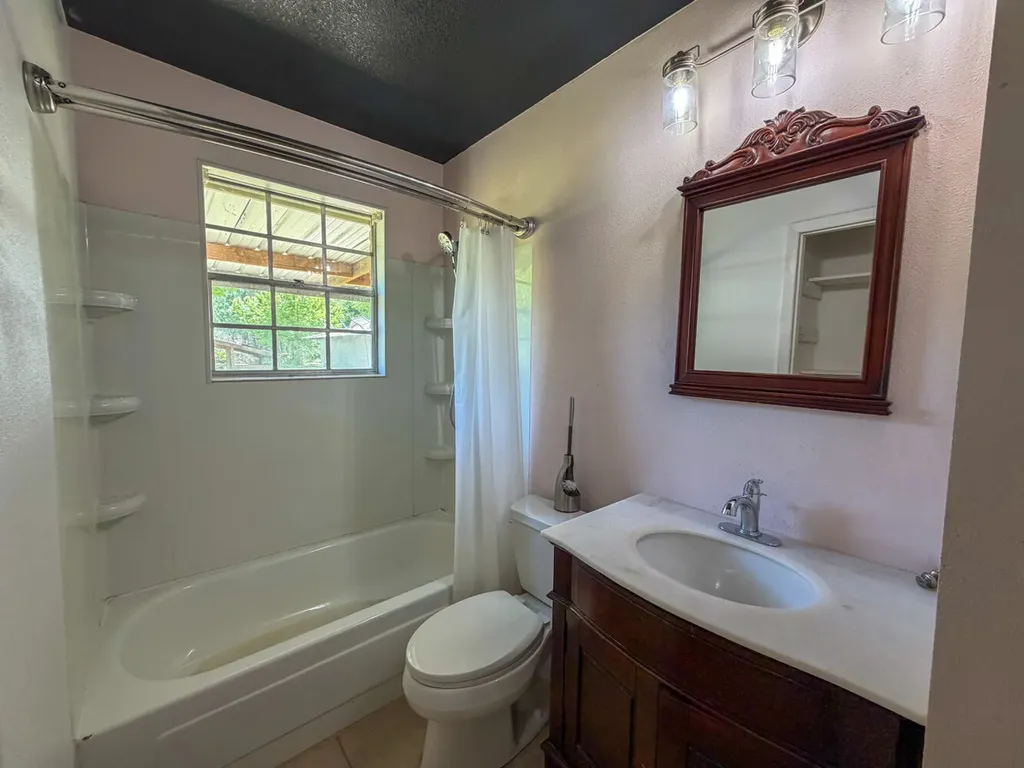 7072 Brooklyn Road Andalusia AL 36421