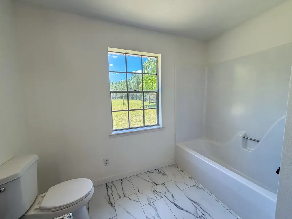 7072 Brooklyn Road Andalusia AL 36421