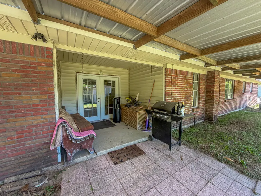7072 Brooklyn Road Andalusia AL 36421