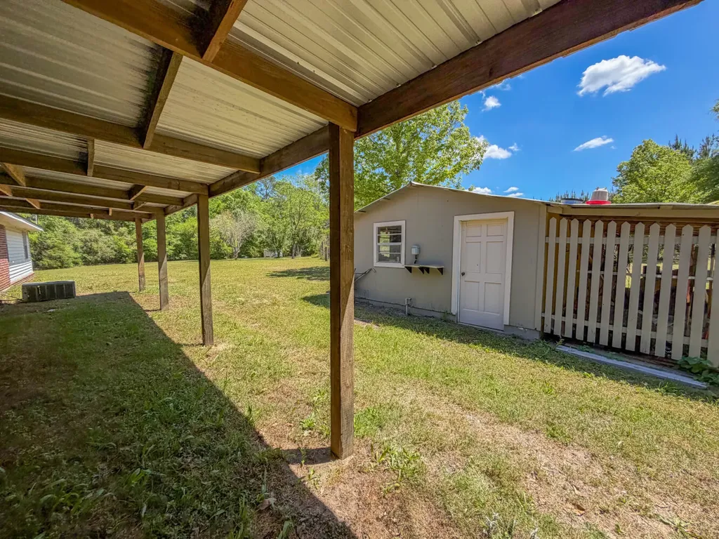 7072 Brooklyn Road Andalusia AL 36421