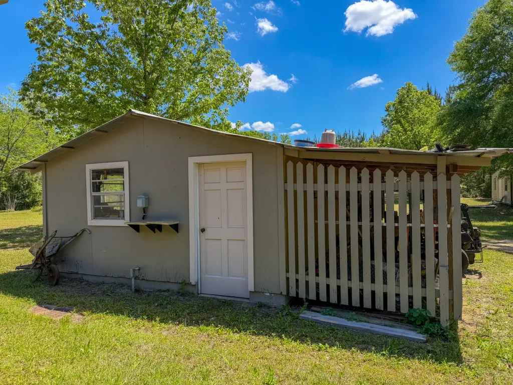 7072 Brooklyn Road Andalusia AL 36421