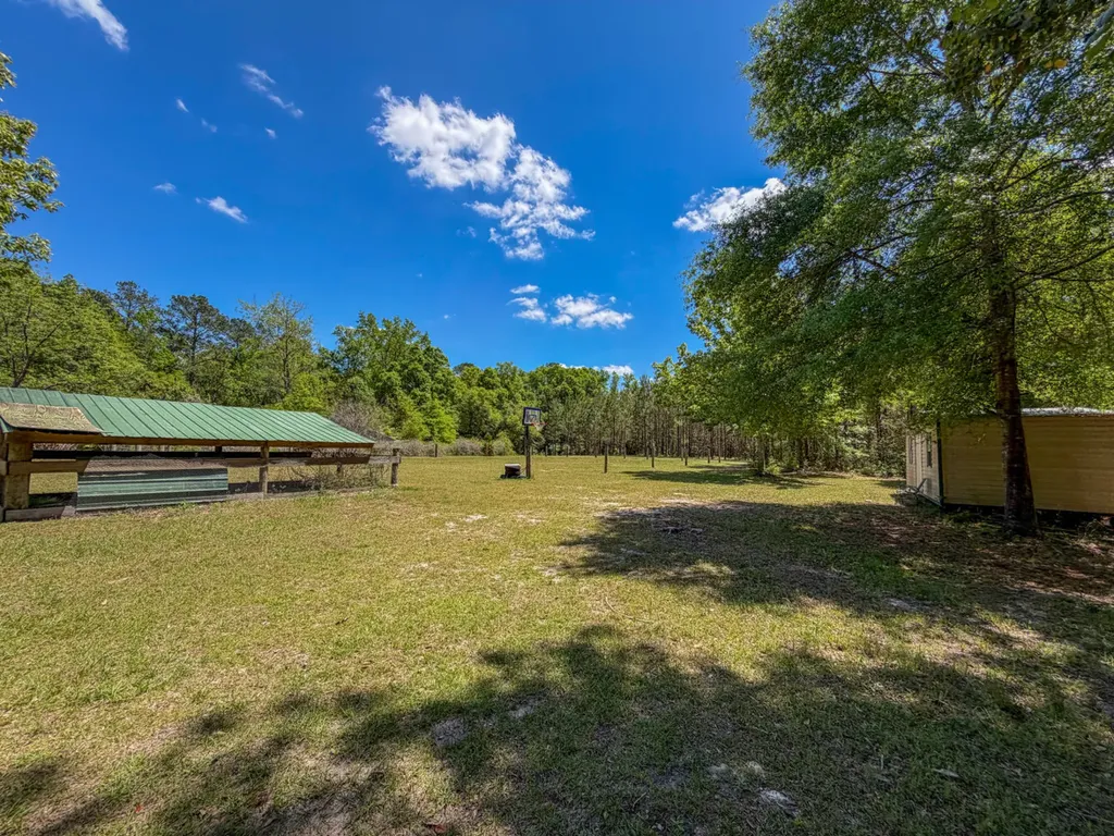 7072 Brooklyn Road Andalusia AL 36421