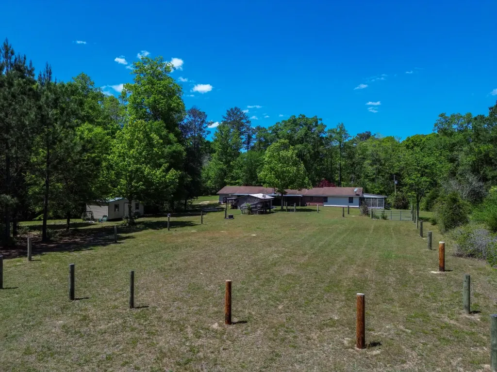 7072 Brooklyn Road Andalusia AL 36421