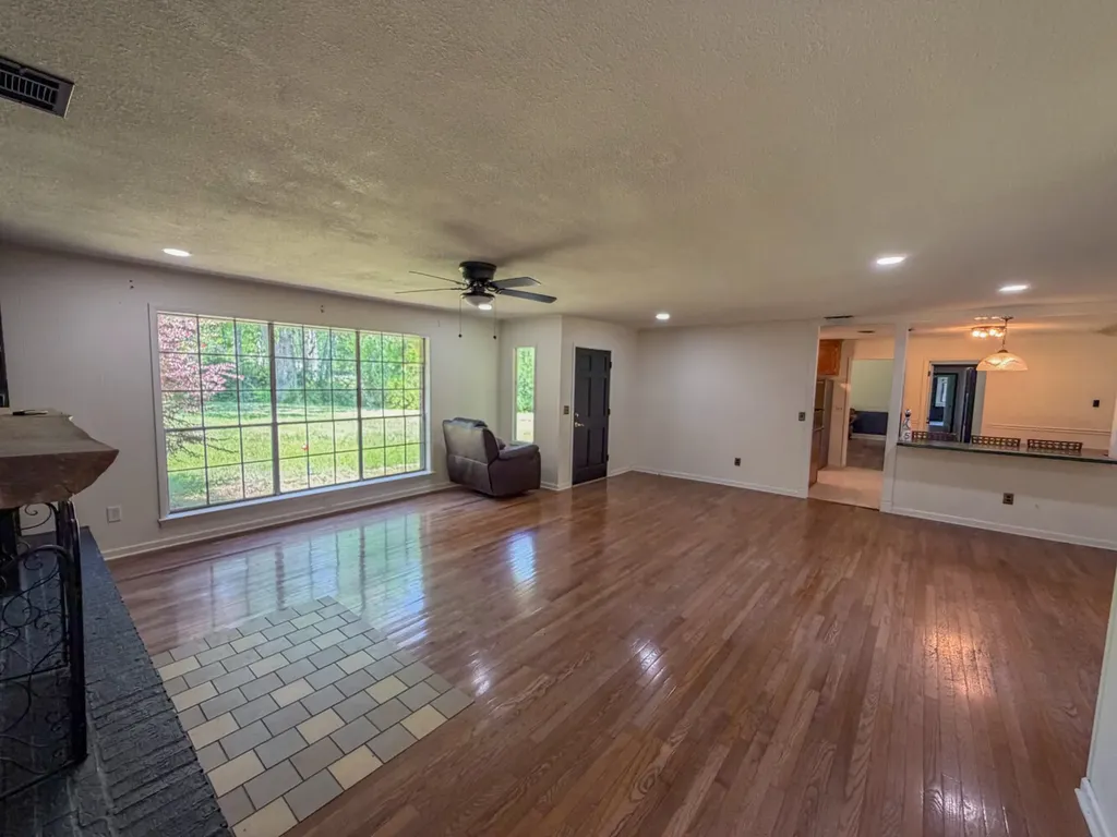 7072 Brooklyn Road Andalusia AL 36421