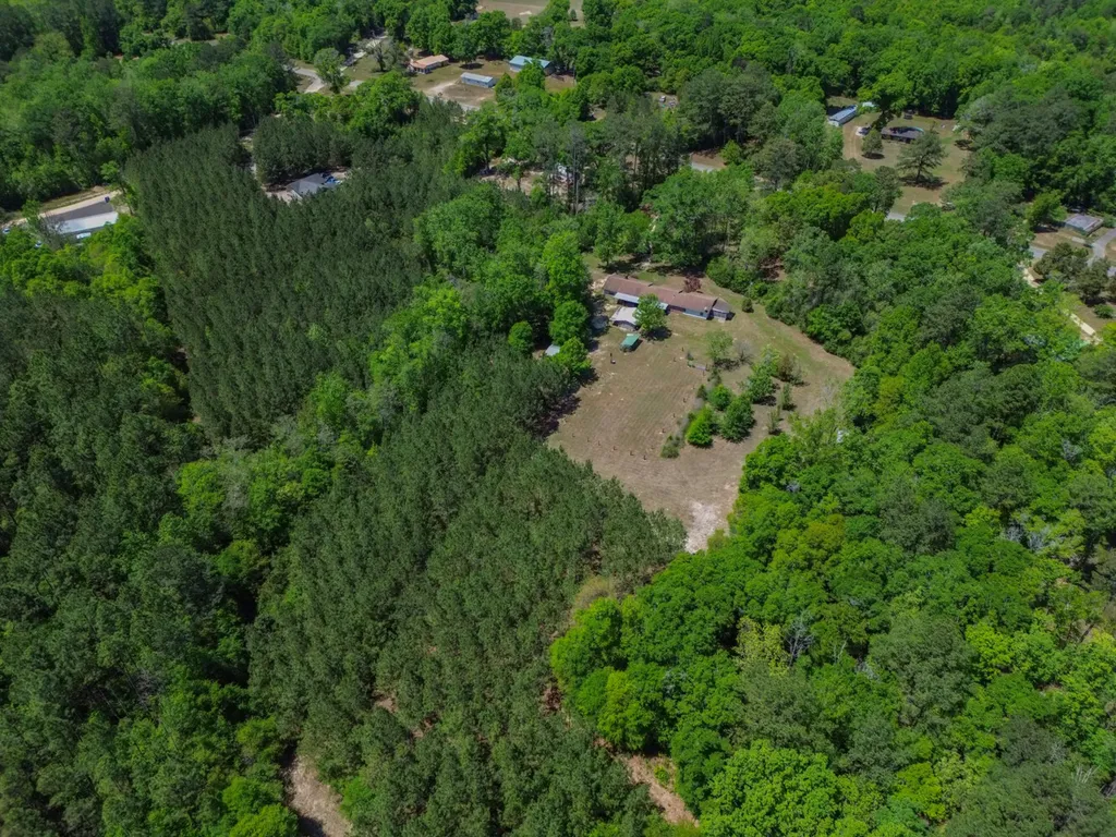 7072 Brooklyn Road Andalusia AL 36421