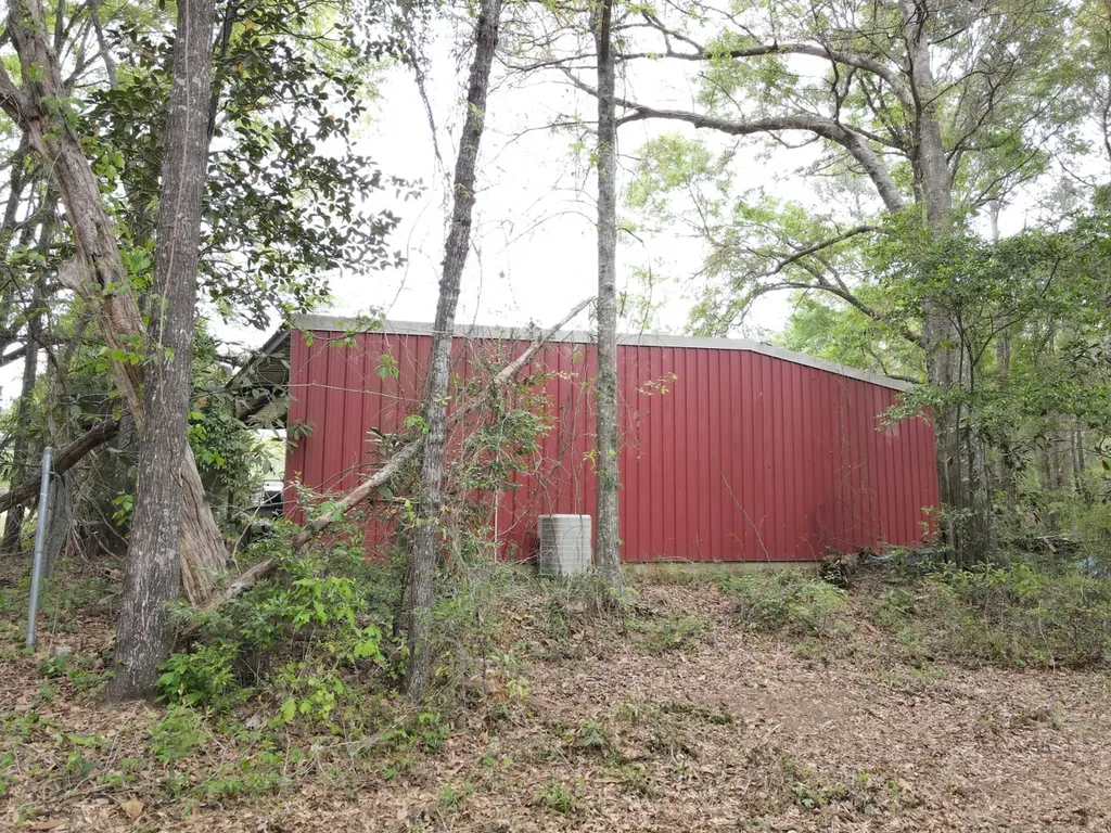 360 Sherwood Trail Newton AL 36352