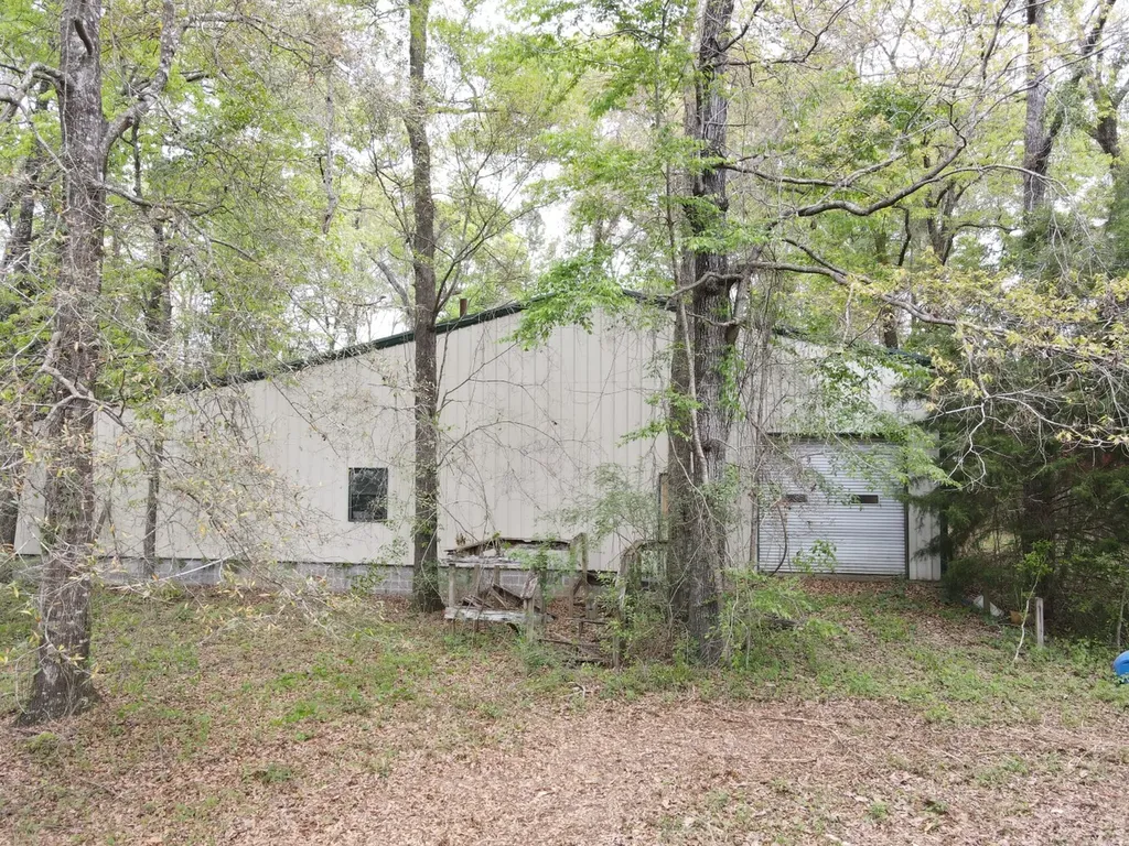 360 Sherwood Trail Newton AL 36352