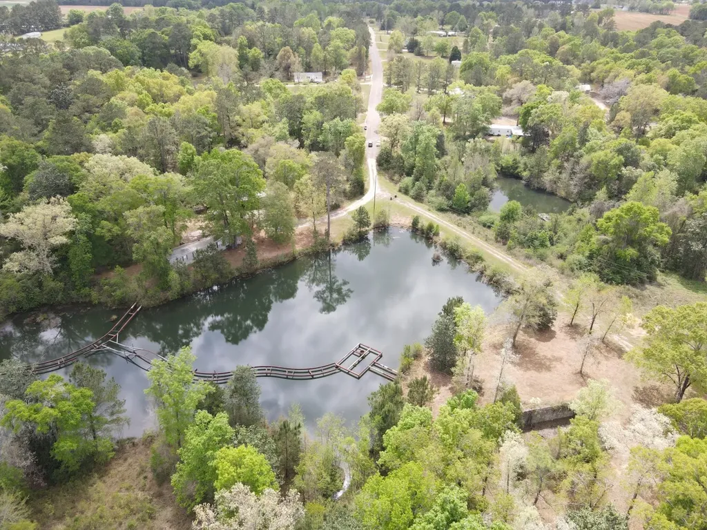 360 Sherwood Trail Newton AL 36352
